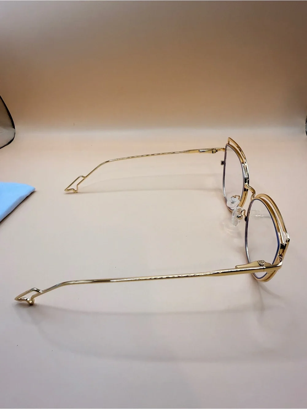 Women’s Cat-Eye Fashion Glasses in Tortoiseshell and Gold, No prescription
